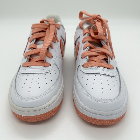 NIKE Kids Air Force 1 LV8 sneakers - Picture 6 of 6